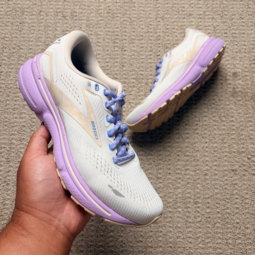 Brooks Ghost 15 Womens Wide D 7 Running Shoes White Purple